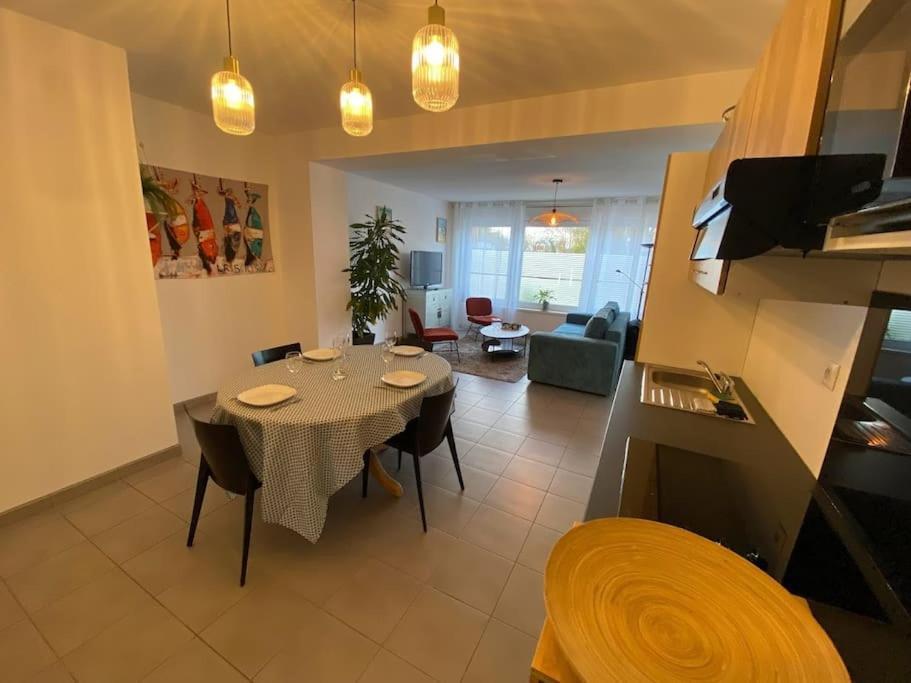 Dunkirk Au 154 Bis - Bel Appartement - Le Jardin מראה חיצוני תמונה